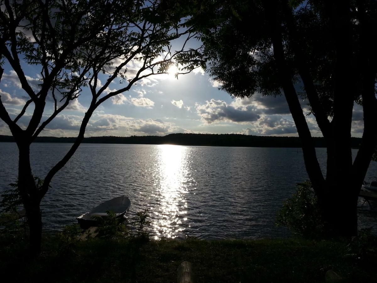 Cztery Pory Warmii Pluski Pokoje Do Wynajecia Appartement Buitenkant foto