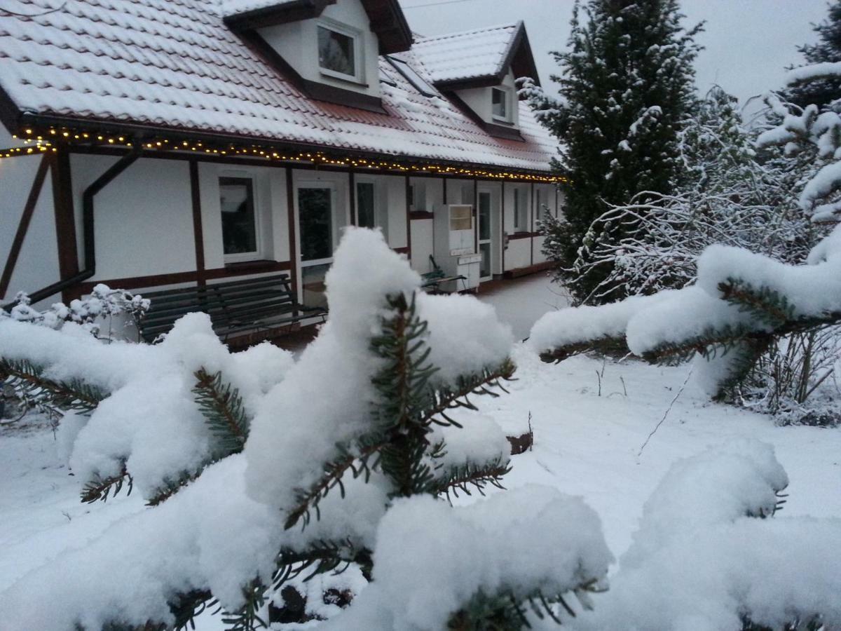 Cztery Pory Warmii Pluski Pokoje Do Wynajecia Appartement Buitenkant foto